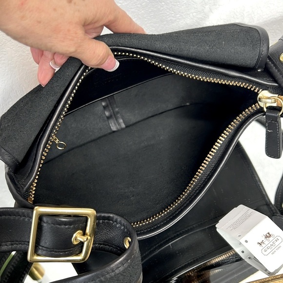 COACH Vintage Black Glove Tan Leather Patricia Legacy Flap bag Retro 90's 9951 - Picture 11 of 15